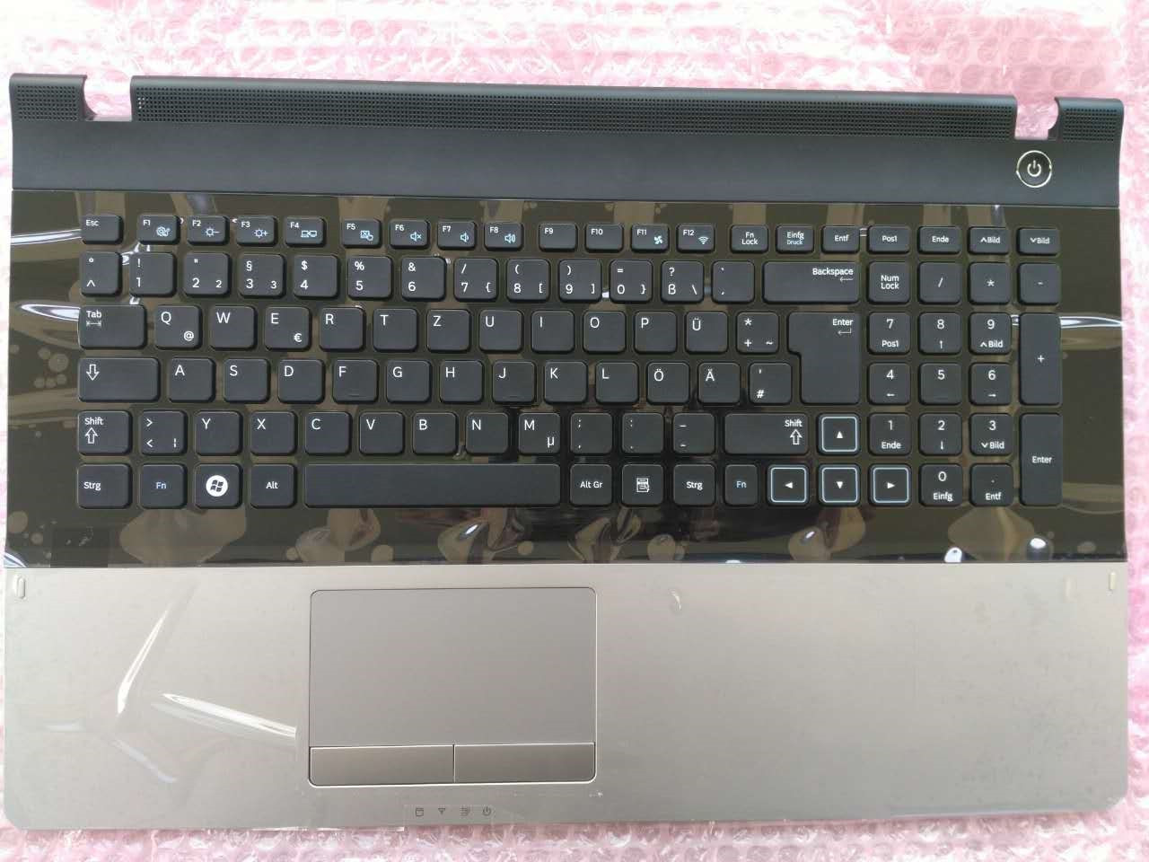 Клавіатура SAMSUNG NP305E7A NP305V7A NP300E7A NP300V7A Англійська palmrest TOP