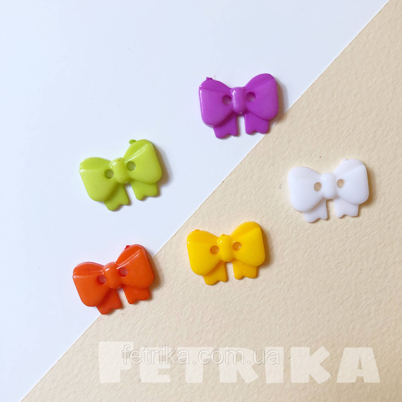 Ґудзики "Бантики" пластикові, 1,4*1,8 см, Мікс, фото 1