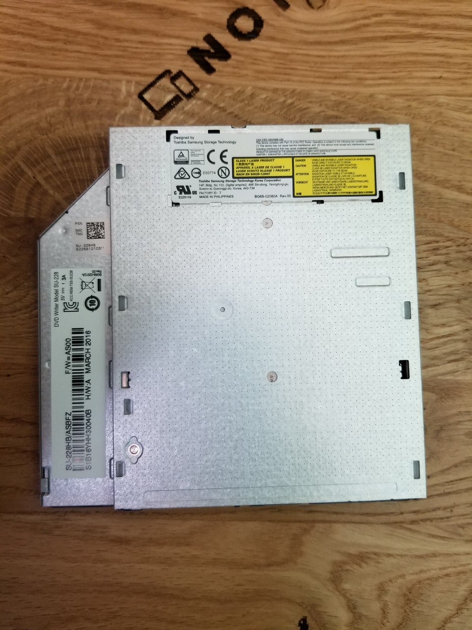 DVD±RW привод для ноутбука 9.5mm
