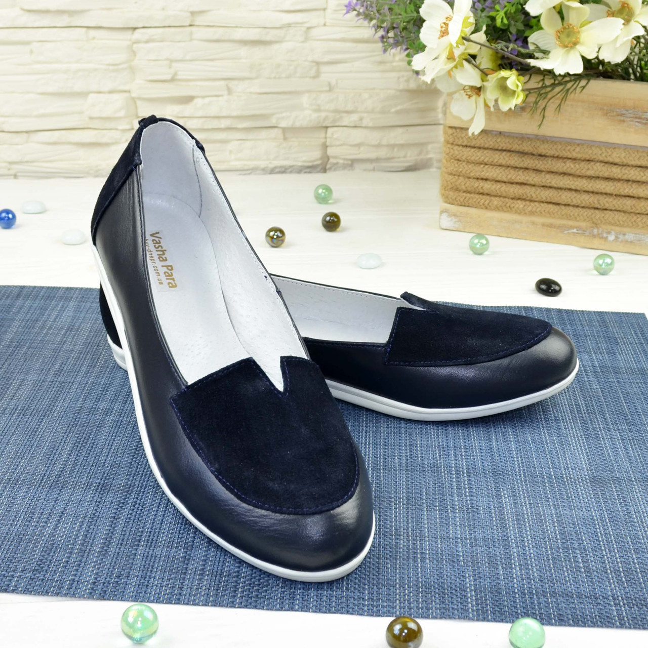 Балетки жіночі на низькому ходу, натуральна шкіра і замша синього кольору, фото 1