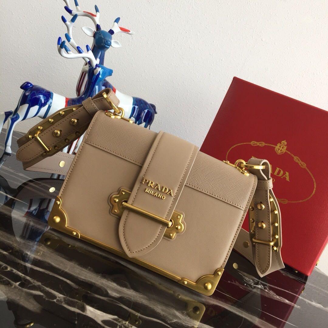 Сумка Prada жіноча