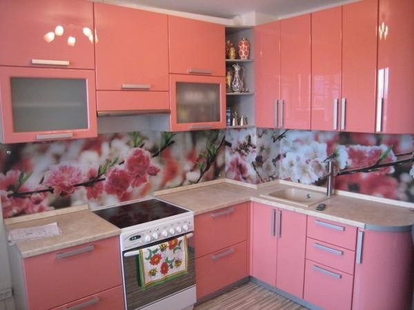 Робоча стінка з скла купити в Дніпропетровську