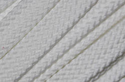 Шнур плоский щільний чехол поліестер 15мм білий моток 100м