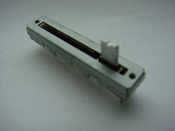 Фейдер ALPS 45 мм для синтезаторів Yamaha P-85 P-115 P-140 CLP-230 240 265GP 330 340 370 560 955