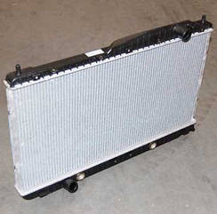 Радіатор охолодження 2.4L  AT "Mitsubishi" двигун B11-1301110BA
