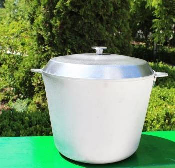 

Кастрюля 12л