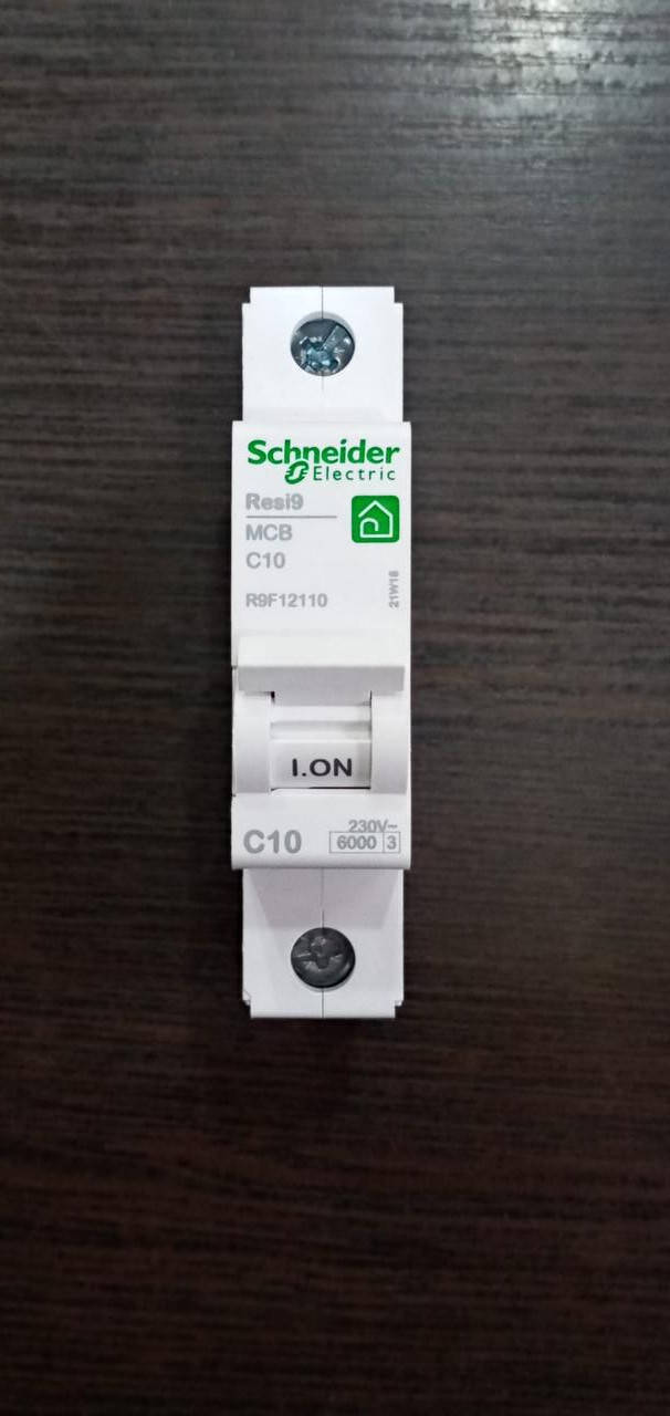 

Автомат 1Р 10А Schneider (Домовой)