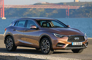 Infiniti Q30 2016+