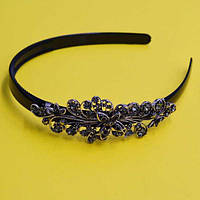 Обруч для волосся, чорний пластик, сріблястий метал, стрази, ширина 12 мм