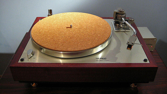 LP-проигрыватель Thorens TD 160 Super