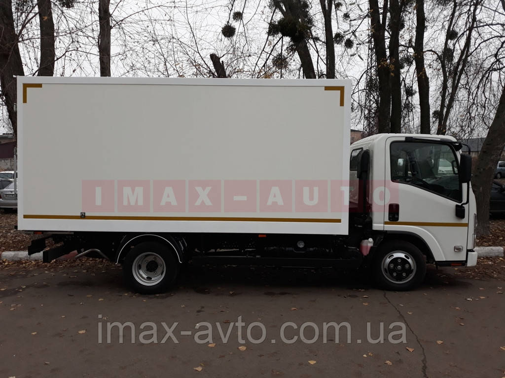 Автомобиль грузовой ISUZU NMR 85 L с сэндвич-панельным фургоном - фото 5 - id-p254499352