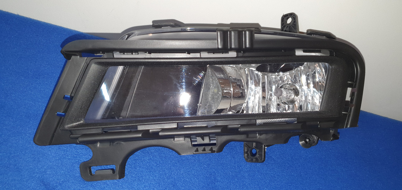 Протитуманні фари Volkswagen Golf 7 2013-