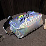 Дефект! Жіноча голографічна сумка через плече дитяча сумка LITTLE BEAUTY сіра біла срібна, фото 9