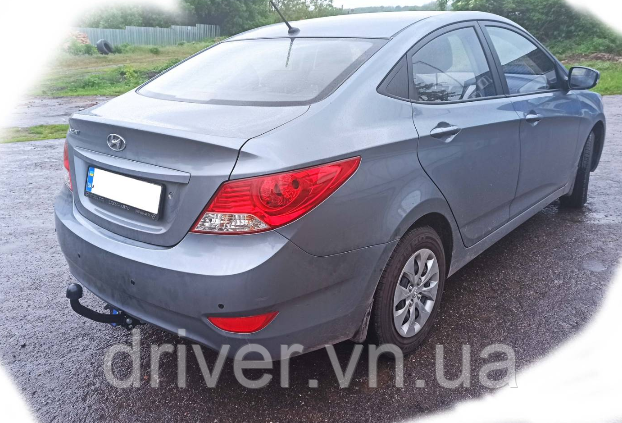 Фаркоп Hyundai Accent седан / хетчбек 2011-2020. гак знімний на 2 болтах