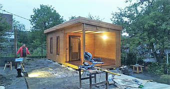 Дом деревянный из профилированного бруса 3х8 м, 3х3 м - открытая зона, 3х 5 м закрытая 3