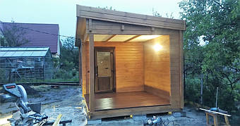 Дом деревянный из профилированного бруса 3х8 м, 3х3 м - открытая зона, 3х 5 м закрытая 6