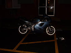Світловідбивні наклейки червоні радіус R12" на обід колеса дитячого велосипеда, мопеда, мотоцикла, машини., фото 2