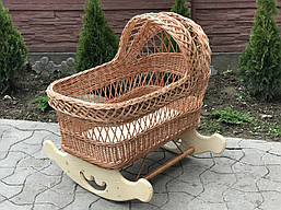 Плетена колиска з лози для дитини., фото 3