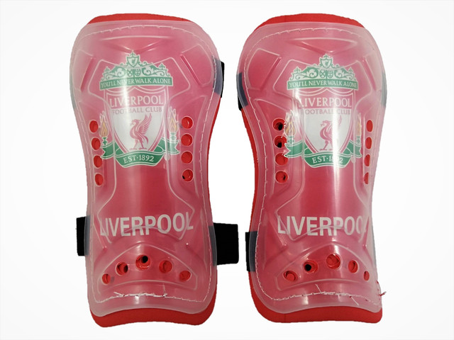 Щитки футбольні LIVERPOOL FB-2526