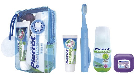 Зубний набір для подорожей Pierrot Compact Dental Kit Ref.329