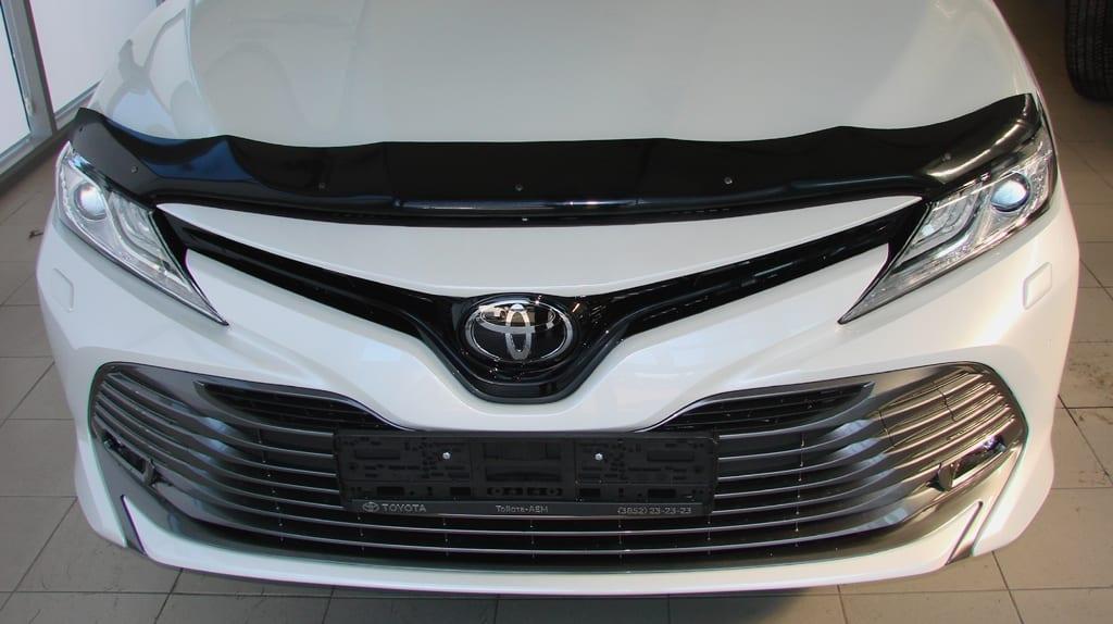 Дефлектор капоту (Мухобійка) Toyota Camry V70 2018- (Sim)