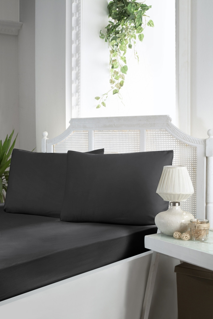 Простирадло на резинці сатин з наволочками First Choice Satin Fitted Anthracite, фото 1