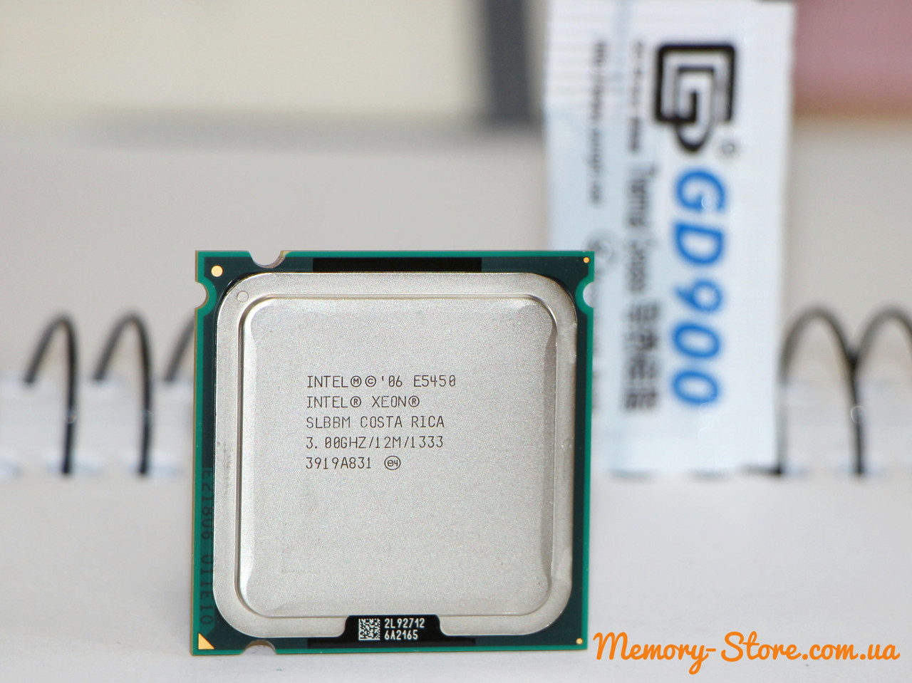 Процессор Intel Xeon E5450 4-ядра 3.0GHz SLBBM E0 для LGA775 (Q9650) - фото 1 - id-p623798593