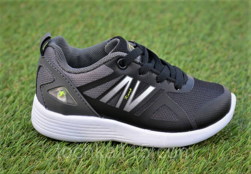Світяться дитячі кросівки аналог Nike Black найк чорні р26