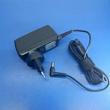 Зарядний пристрій Toshiba 19V2.37A 5.5*2.5 40W