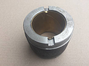 Втулка осі платформи КАМАЗ зі збиранням (втулка кузова) 5511-8501117-20