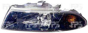 Фара передня для Mitsubishi Carisma '99-04 права (DEPO) темний розсіювач