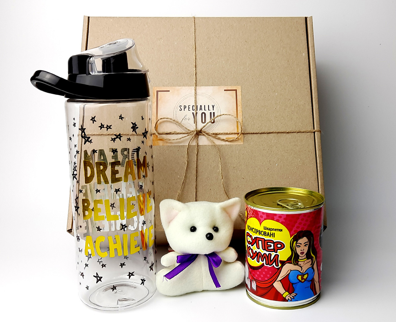 Подарунковий набір куме: пластикова спортивна пляшка, консервовані шкарпетки суперкуми, іграшковий талісман