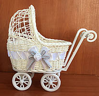 Коляска декоративна біла