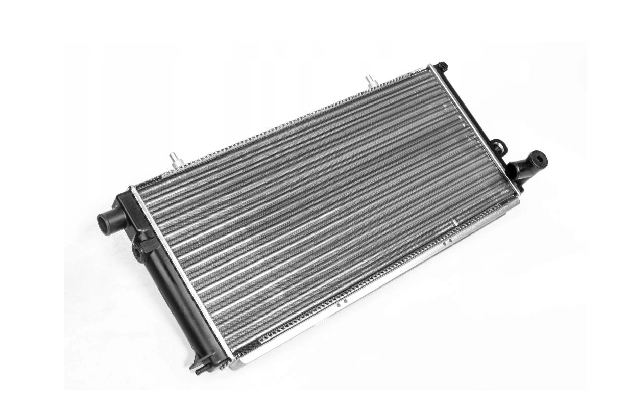 Радіатор Peugeot 205 1,6 1,8 1,9 - фото 1 - id-p1903998704