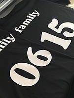 Парные футболки для парня и девушки с надписью Family (цифры на выбор )