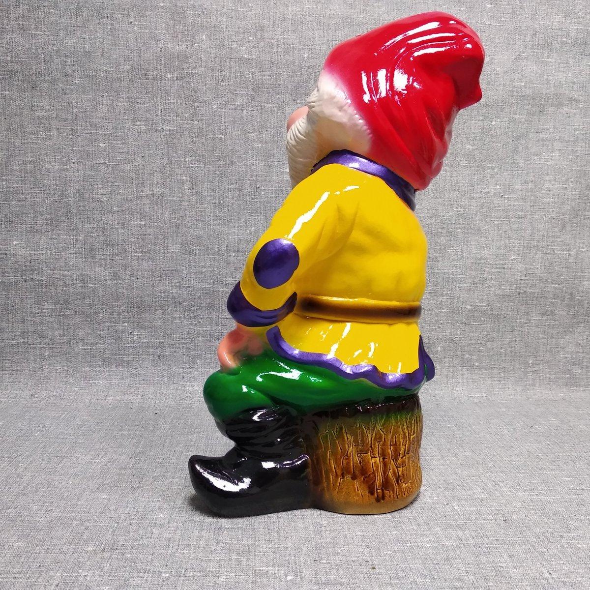 Садовая фигурка Гном с лопатой от Мир стендов - 1192176991