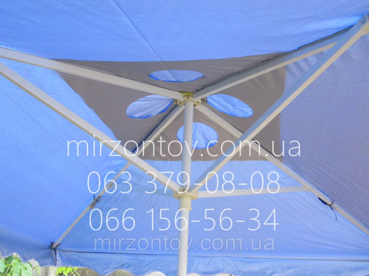 Торговый зонт 2,5х2,5 м с клапаном и серебряным напылением красный, синий, зеленый - фото 10 - id-p1192466197