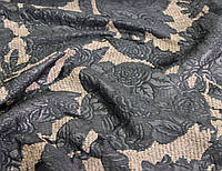 Пальтова коричнева вовняна тканина твідового плетіння з нашитими квітами з шкір замінника чорного кольору G 291
