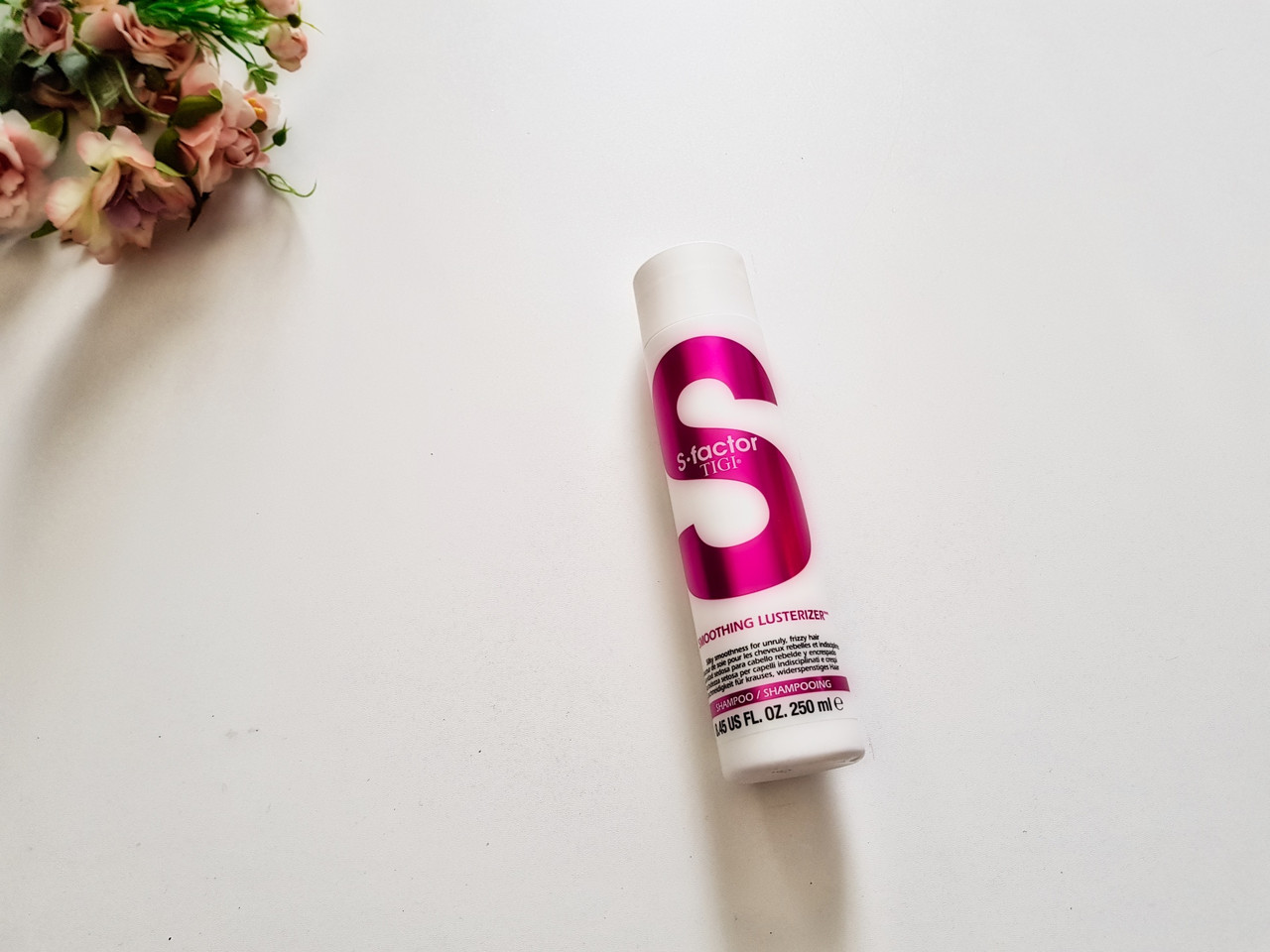 Розгладжуючий кондиціонер для всіх типів волосся Tigi S Factor Smoothing Lusterizer Conditioner 250 ml