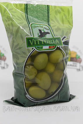 Оливки з кісточкою Vittoria Olive Verdi 850г Італія