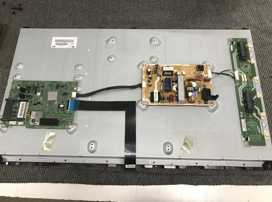 Запчастини до телевізора Samsung LE32E420E2W (Планка матриці 32AP11S4LV1.1, BN96-13227Z), фото 1