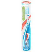 Зубна щітка Aquafresh In-Between Clean