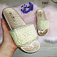 Жіночі шльопанці бронзові з перлами та стразами, фото 2