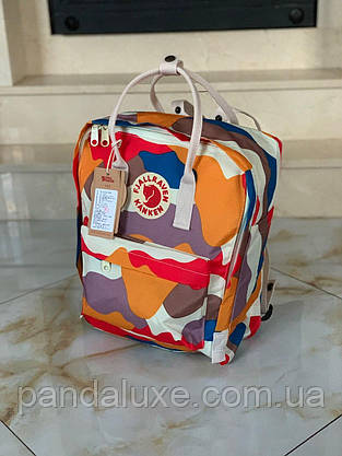 Рюкзак стильний яскравий Fjallraven Kanken Art 16л камуфляж світлий, фото 3