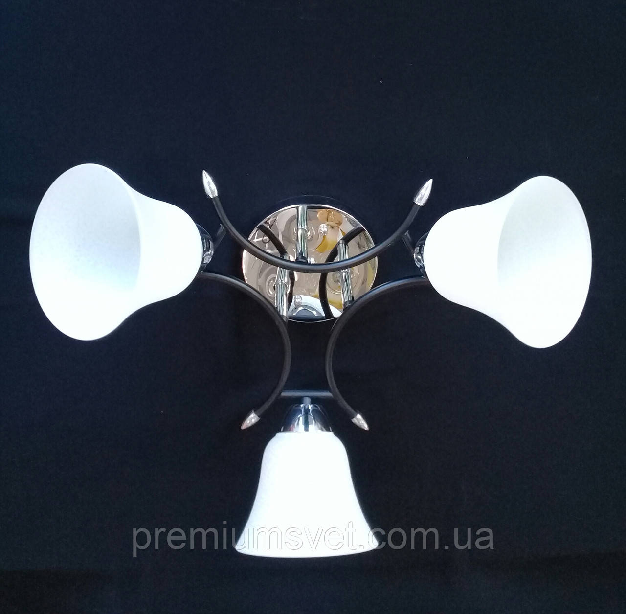 Люстра на три лампи Л 67285/3 A