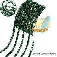 Страхова ланцюжок (стрази Emerald, основа зелена), розмір каменю ss6 (2mm) 1м