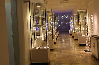 Светодиодное освещение ювелирных и сувенирных магазинов и салонов 11