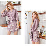 Атласний Халат жіночий з принтом Журавлі. Шовковий Халатик для дому (бузковий), фото 3