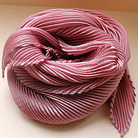 Ніжна шовкова хустка на шию