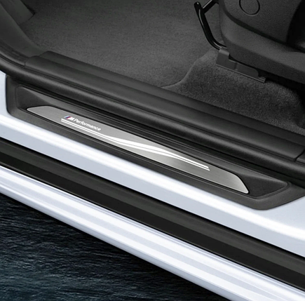 Накладки на пороги BMW M Performance 2, 3, X1, X2 серії Travel Edition ( з підсвічуванням ), 2 штуки, фото 1